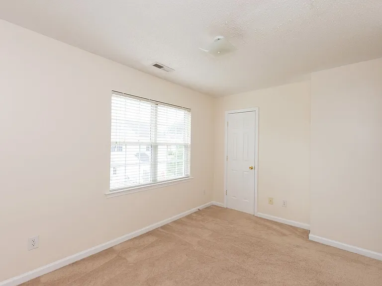 1405 Timberlake Trl — Photo 20