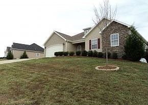 3rd image of 374 Cameron Ct