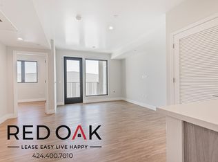 5550 3/4 Bonner Ave #509, North Hollywood, CA 91601