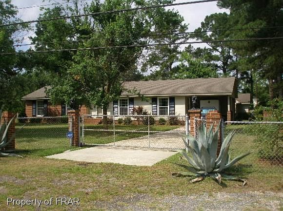 1st image of 2511 Roberts Ave