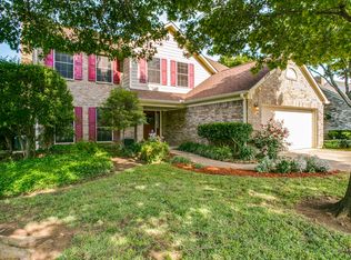 3140 Rustic Woods Dr, Bedford, TX 76021