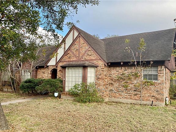 2nd image of 382 Sandridge Dr