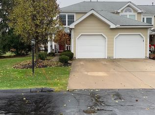 1089 Sunhaven Dr, Medina, OH