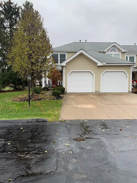 1089 Sunhaven Dr photo 1