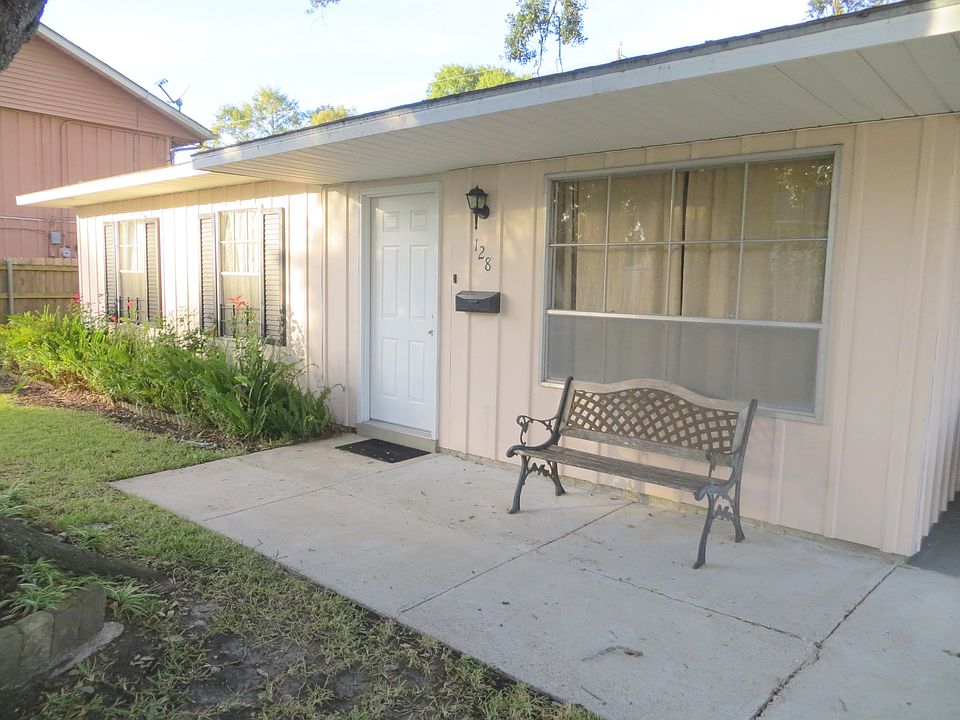 1st image of 128 S Tish Dr