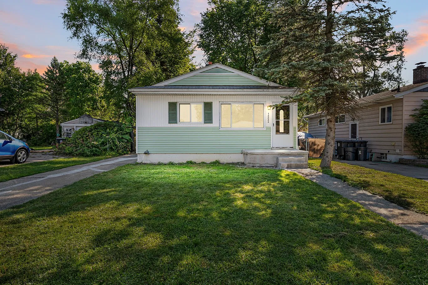 3 bed, 1000 sqft, $2,000 — Photo 1