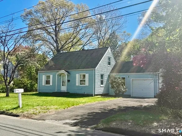 10 Monroe Street, North Haven, CT 06473