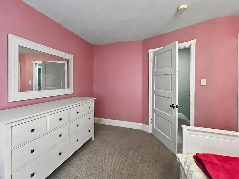 1039 Rees Ave — Photo 22