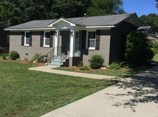 707 Hellams St, Fountain Inn, SC 29644