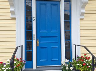 6 Pleasant St, Rockport, MA 01966