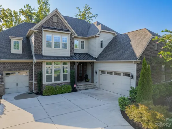 6240 Jepson Ct, Charlotte, NC 28214