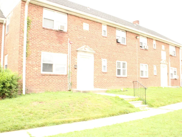 Penn Gardens Apartments — Photo 10