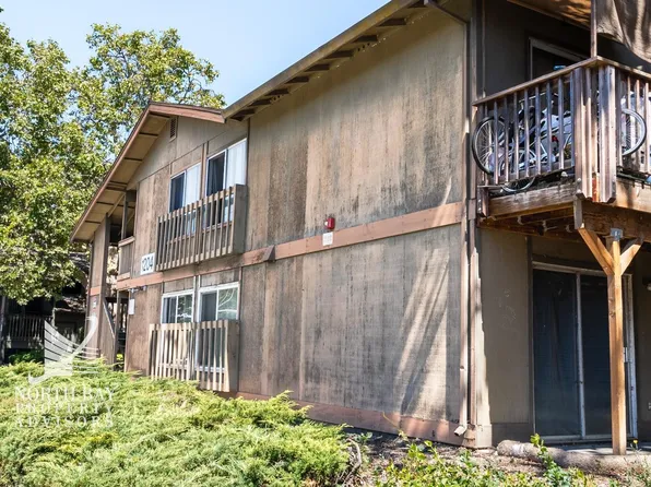 1204 Armory Drive, Santa Rosa, CA 95401