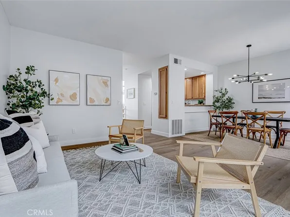 501 Herondo St APT 18, Hermosa Beach, CA 90254