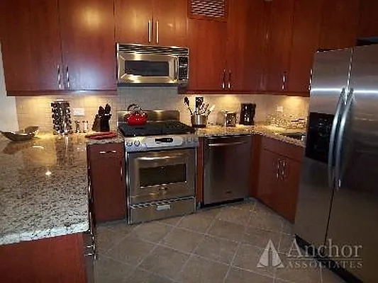 Rented by Anchor Associates | media 14