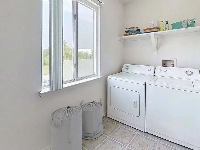 Washer & Dryer