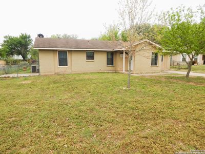 309 DUBOSE DR, Devine, TX, 78016
