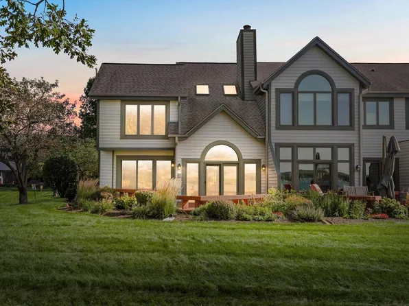 S74W17692 Harbor CIRCLE, Muskego, WI 53150