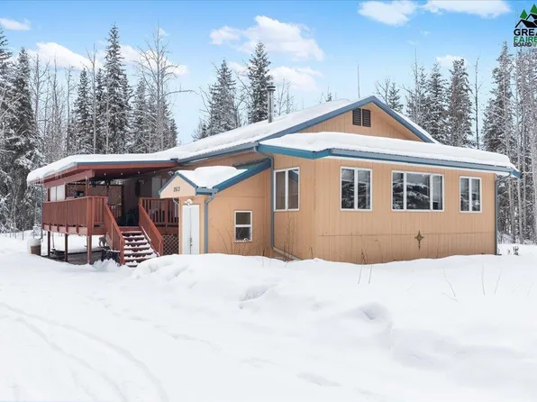 2613 Peede Rd, North Pole, AK 99705