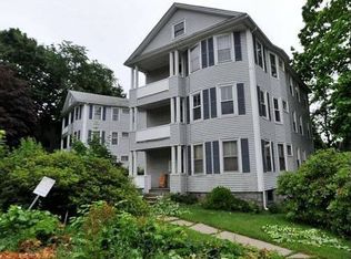 2 Svea St, Worcester, MA 01607