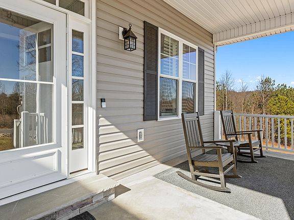 4th image of 195 Fredonia Farm Rd