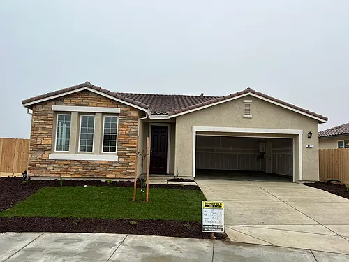827 Marybelle Ct Photo 1
