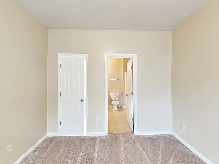 618 Maltese Dr — Photo 15