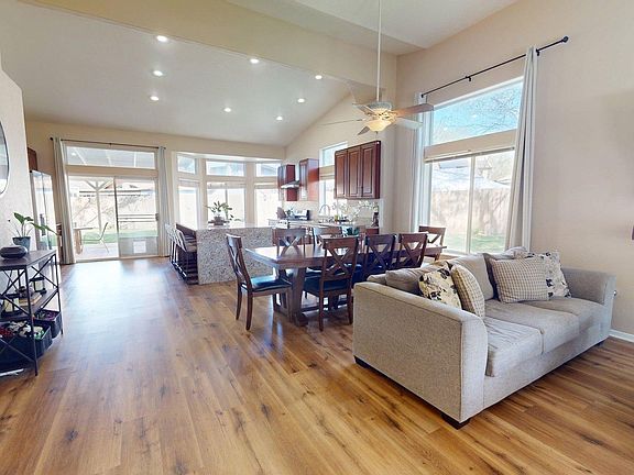 2nd image of 45066 Palo Vista Dr