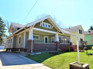 1933 N 7th St, Sheboygan, WI 53081