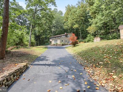 2550 Lambs Gap Rd, Enola, PA, 17025