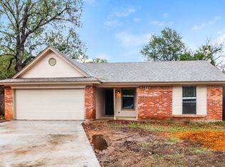 7321 Hyde Ct, Fort Worth, TX 76112