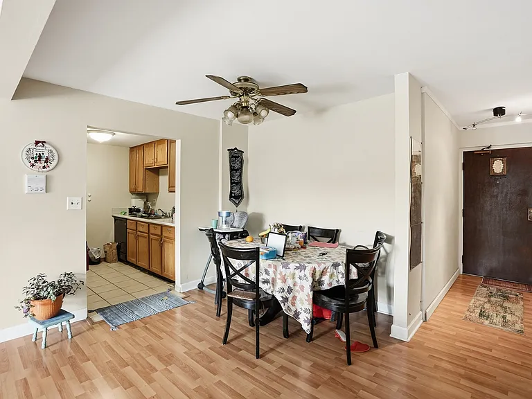 238 E Bailey Rd #M — Photo 3
