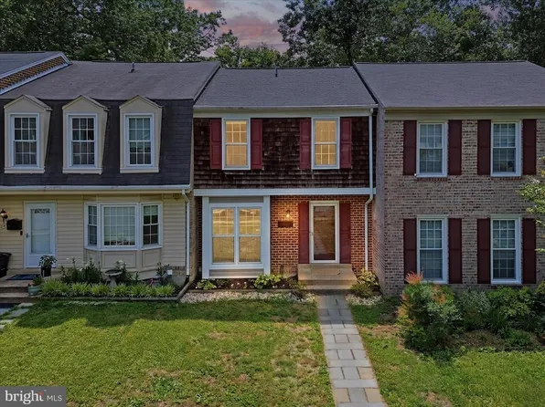 3251 Foothill St, Woodbridge, VA 22192