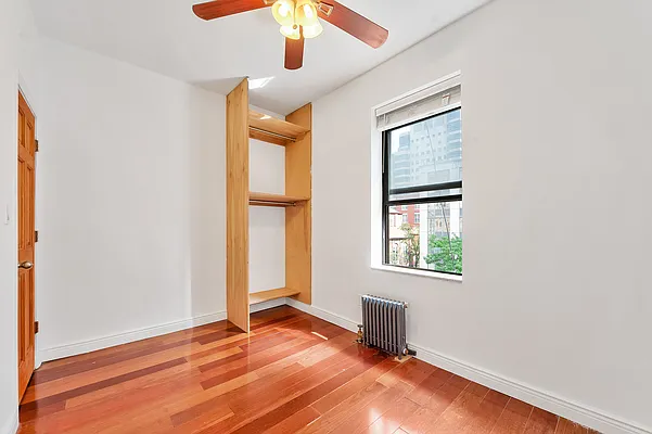 Rented by Aryeh Realty | media 19