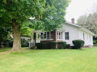 407 N Main St, North Liberty, IN 46554