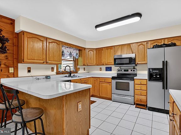 5th image of 14575 Honeysuckle Way
