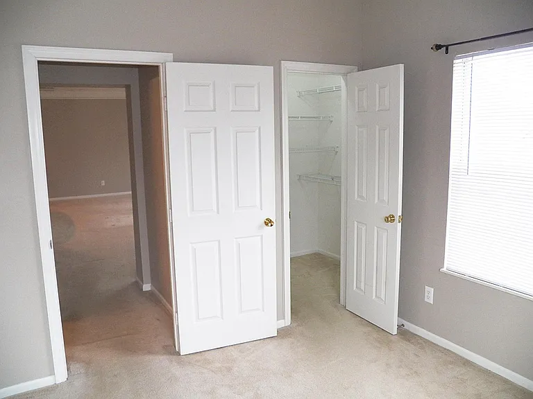 6241 Craughwell Ln — Photo 8