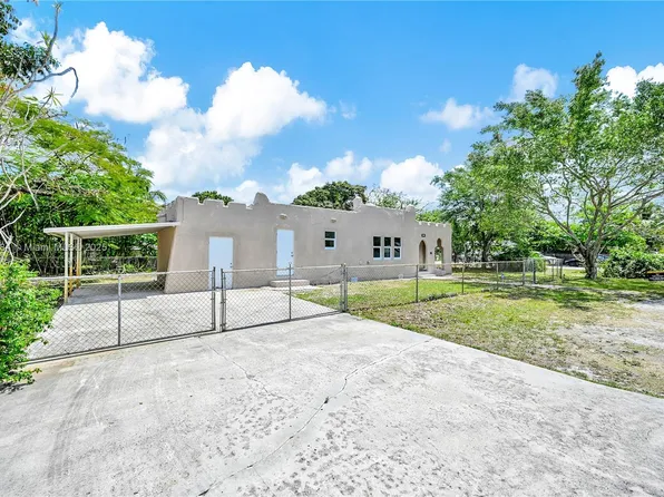 1301 Sharar Ave, Opa Locka, FL 33054