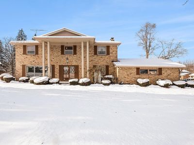 1384 Wagon Wheel Cir, Grand Blanc, MI, 48439