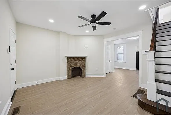4626 Van Kirk St — Photo 3