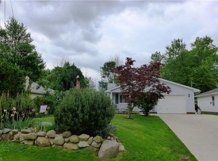 1121 Lake Ave, Aurora, OH 44202