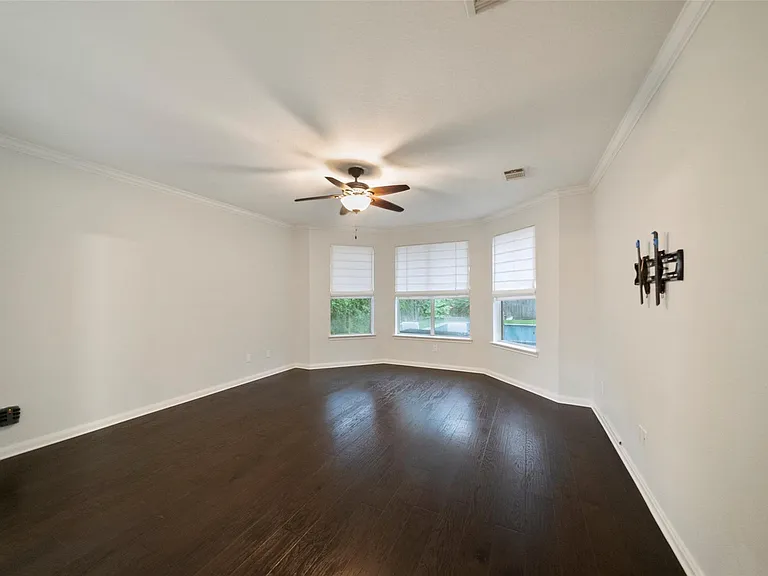 22003 Flannery Ct — Photo 22