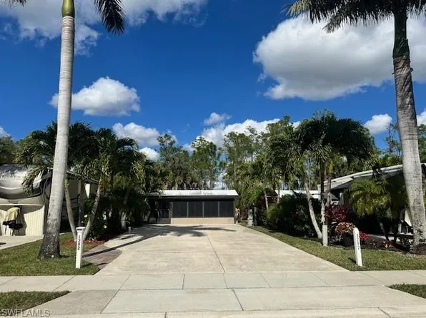 1292 Diamond Lake CIR, NAPLES, FL 34114