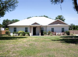30935 Fairview Ave, Tavares, FL 32778