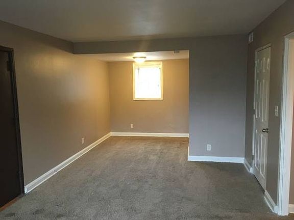 2nd image of 1631 J St APT 01