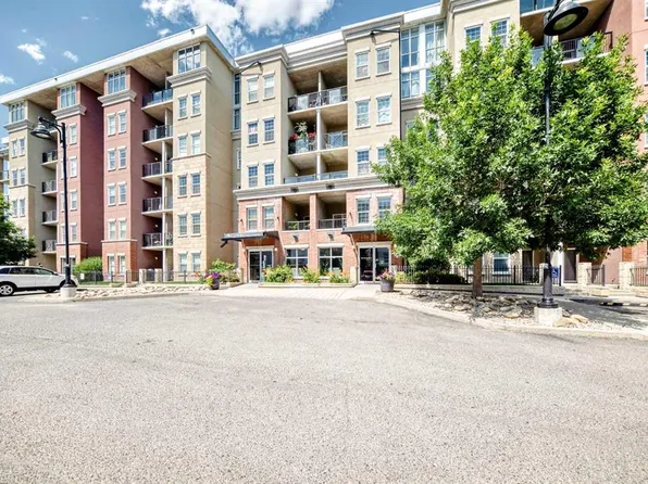 11811 S Lake Fraser Dr SE #5601, Calgary, AB T2J 7J4