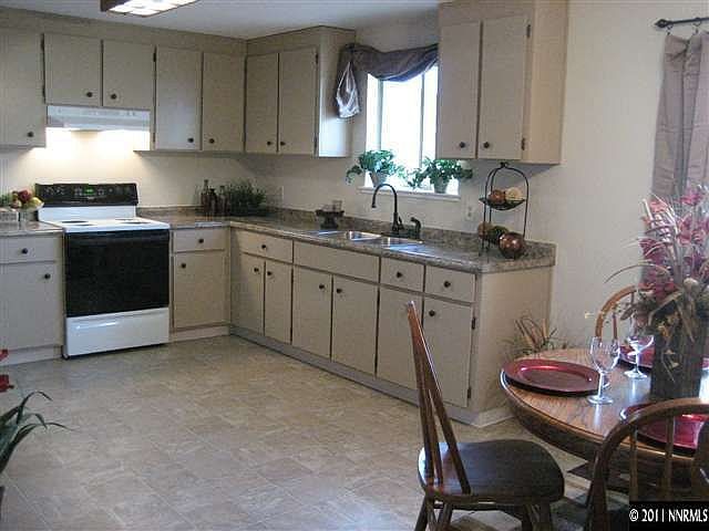 1st image of 1433 Langley Dr