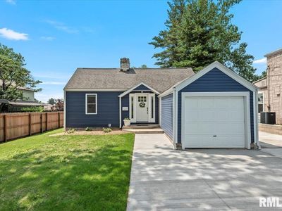 1203 W Chambers St, Jacksonville, IL, 62650