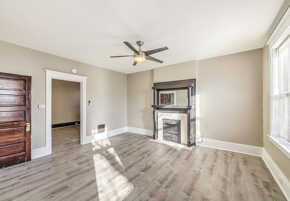 1st image of 4067 Botanical Ave