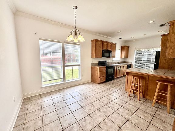 4th image of 413 Lake Worth Dr